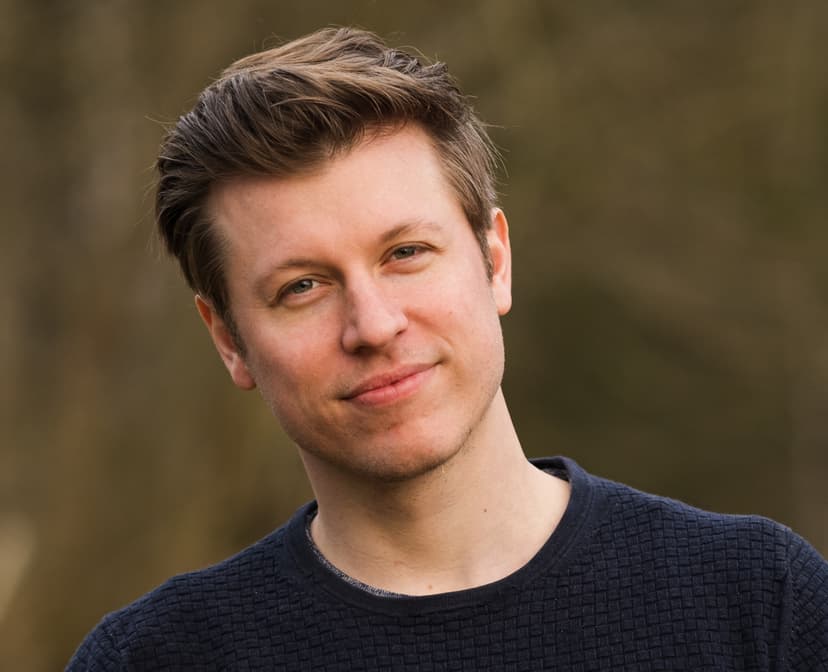 Adam, grundare av Advelo